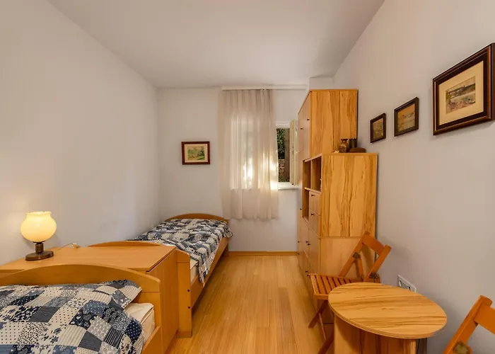 Дом отдыха 2 Bedroom In Нивице