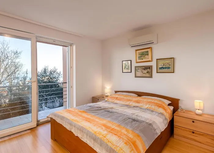2 Bedroom In Njivice