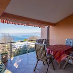 2 Bedroom Beautiful In * 니바이스
