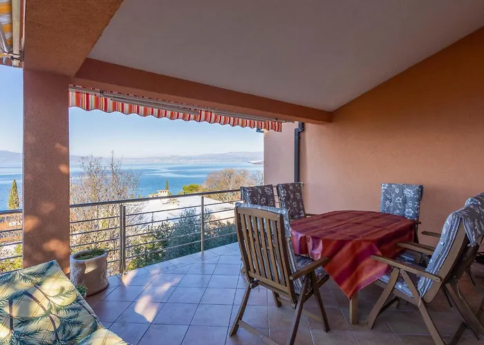 2 Bedroom In * نجيفيش