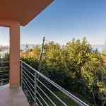 2 Bedroom Beautiful In *